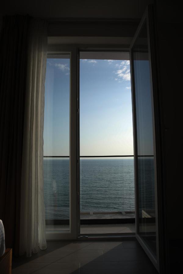 Serenity In Ξενοδοχείο Αλέσιον Εξωτερικό φωτογραφία